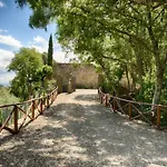 Il Castello Di Rigutinelli *